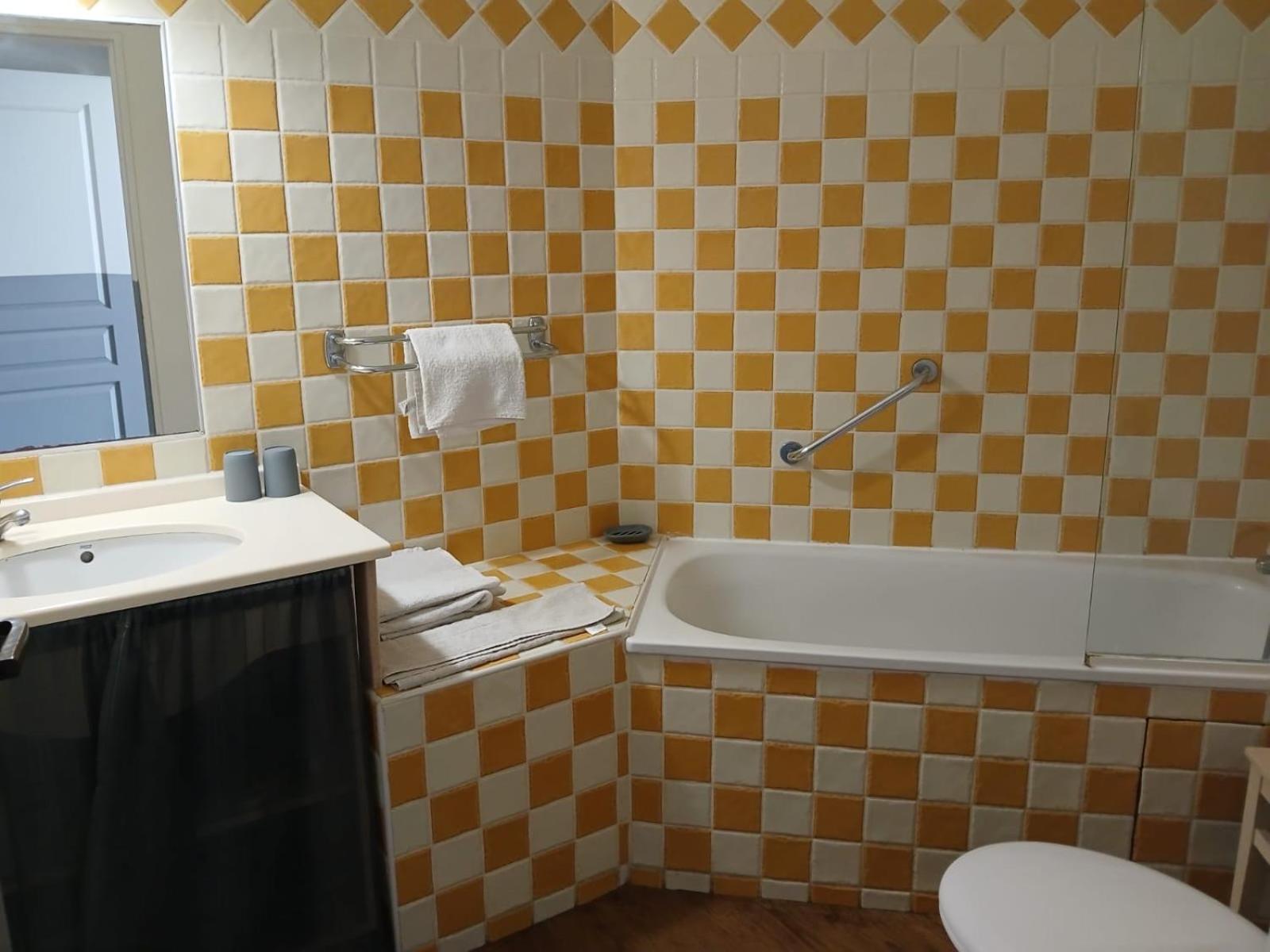 Appartement Grimaud Bord De Mer מראה חיצוני תמונה